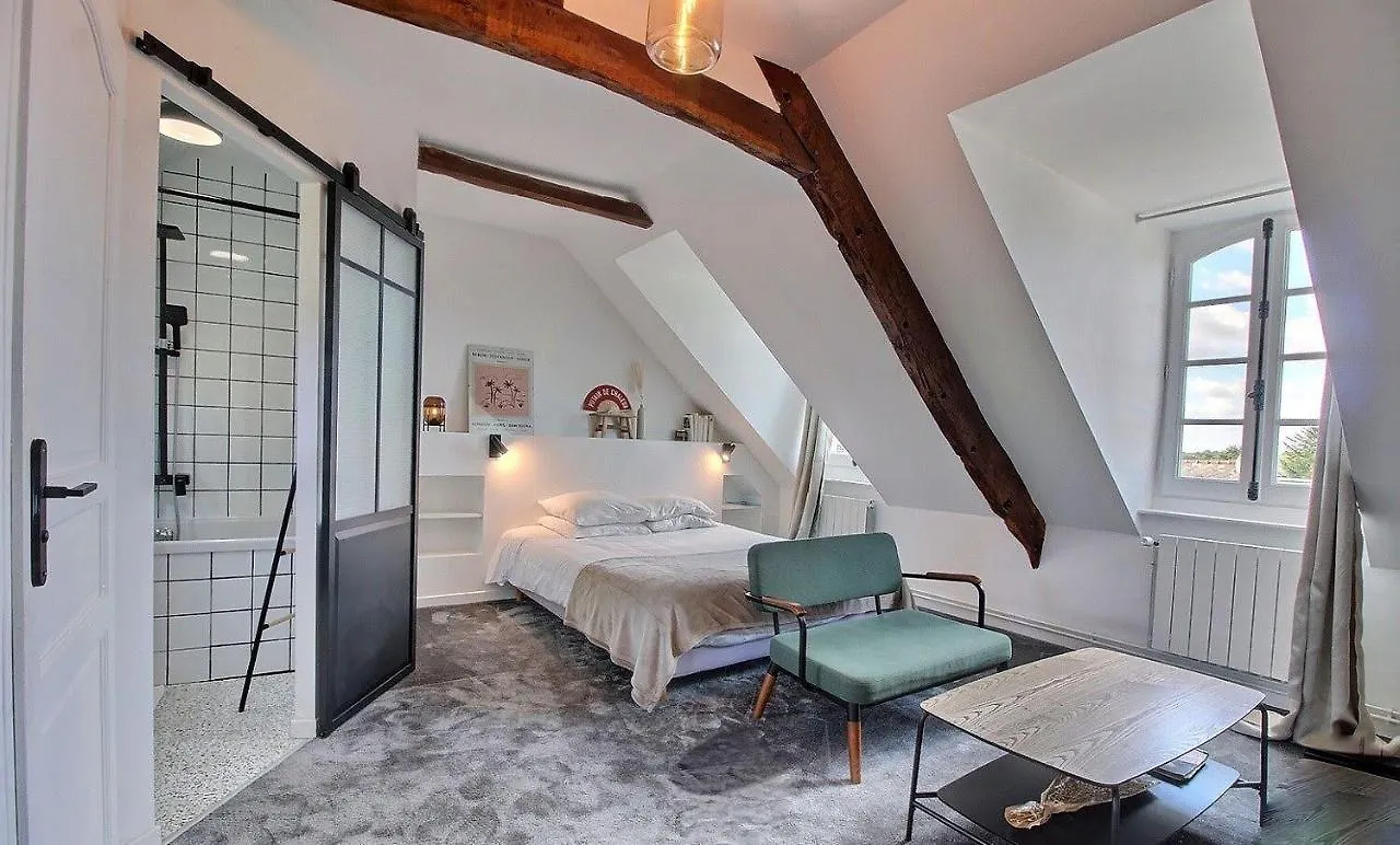 **  Bed and Breakfast Artefact Lamballe Francia