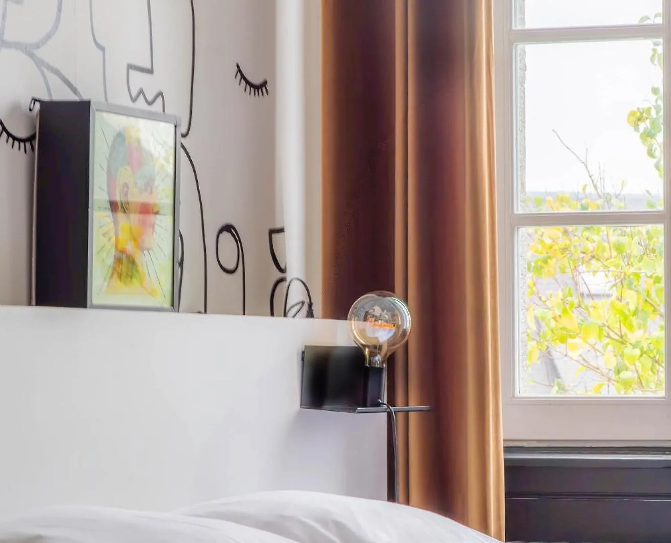 Bed and Breakfast Artefact Lamballe
