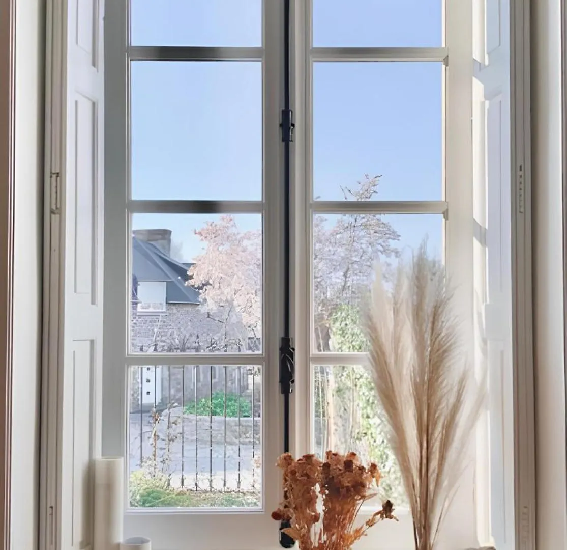 Artefact Bed & Breakfast Lamballe