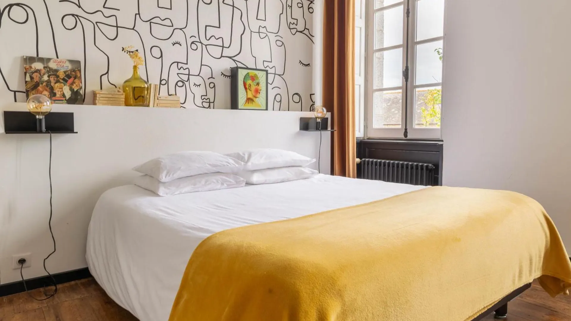Artefact Bed & Breakfast Lamballe